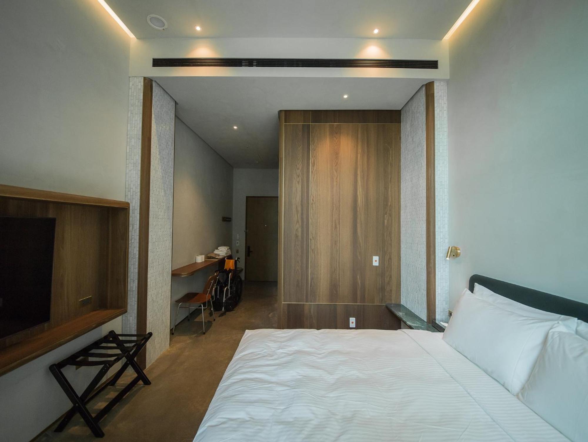 Papoa Harbor Hotel Kaohsiung Exterior photo