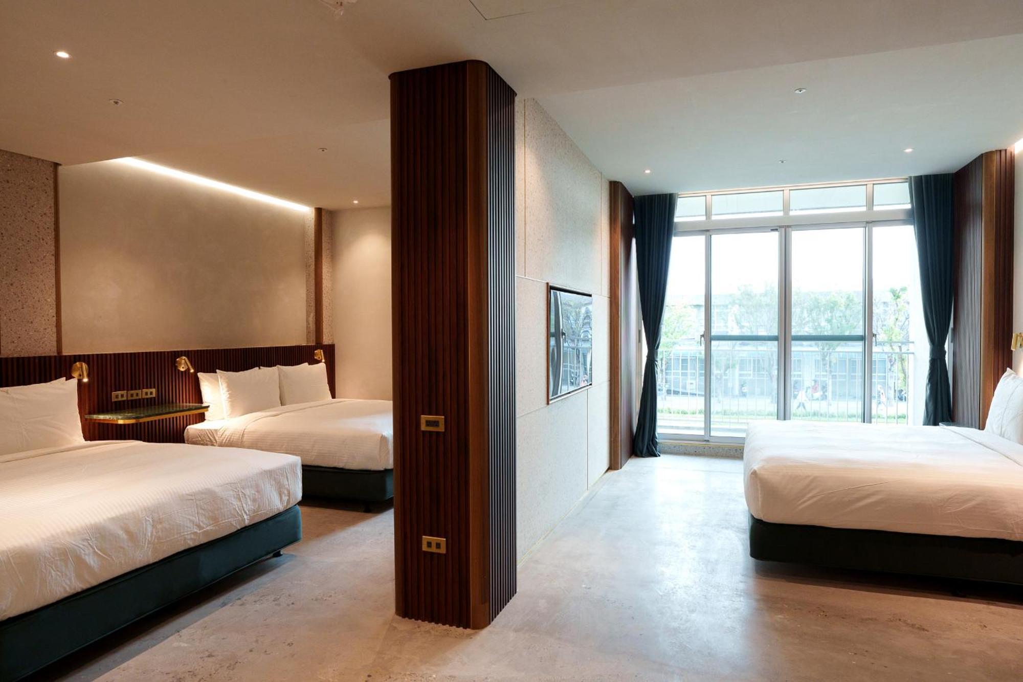 Papoa Harbor Hotel Kaohsiung Exterior photo