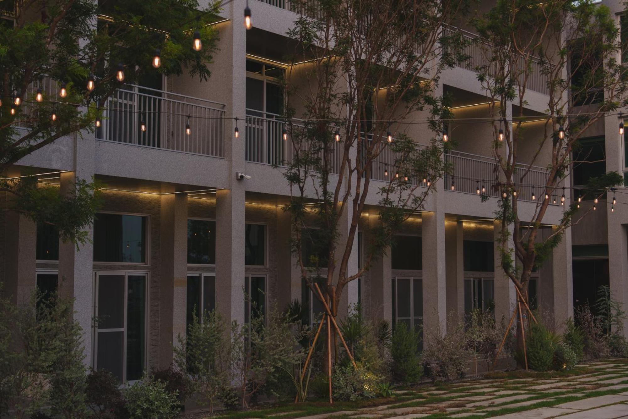 Papoa Harbor Hotel Kaohsiung Exterior photo
